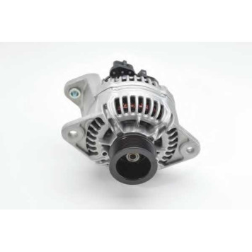 Генератор 120А для VOLVO FH, FM, FMX <b>BOSCH 0 124 655 331</b>-4