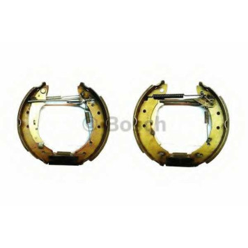 Комплект тормозных колодок для RENAULT CLIO(BB0/1/2#, CB0/1/2#, SB0/1/2#), LOGAN(LS#), SANDERO/STEPWAY, THALIA(LB0/1/2#, LU1/2#), TWINGO(C06#, S06#) <b>BOSCH 0 204 114 554</b>