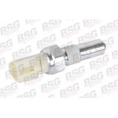Выключатель фары заднего хода BSG BSG 30-840-011