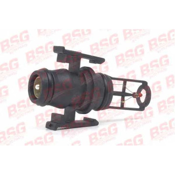 Датчик температуры впускаемого воздуха BSG BSG 60-840-018