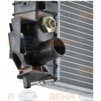 Радиатор охлаждения двигателя HELLA 8MK 376 771-211-7