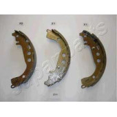Комплект тормозных колодок задний для TOYOTA ALLION, IQ, YARIS <b>JAPANPARTS GF-204AF</b>