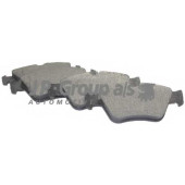 Колодки тормозные дисковые передний для MERCEDES C(S202,W202), CLK(A208,C208), E(S210,W210), SLK(R170) <b>JP GROUP 1363600910</b>