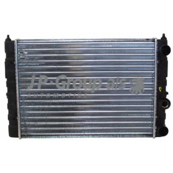 Радиатор охлаждения двигателя JP GROUP 1114200700