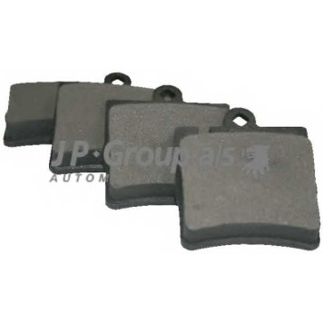 Колодки тормозные дисковые задний для MERCEDES C(CL203,S203,W203), CLC(CL203), CLK(A208,A209,C208,C209), E(W210), SLK(R171) <b>JP GROUP 1363700610</b>