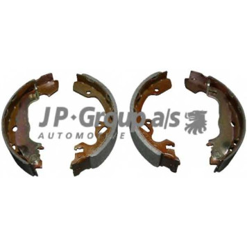 Комплект тормозных колодок задний для FORD FOCUS(DA#,DAW,DBW,DFW,DNW) <b>JP GROUP 1563900610</b>