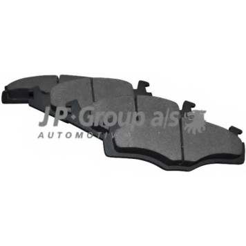 Колодки тормозные дисковые передний для VW CADDY, GOLF, JETTA, PASSAT, SANTANA, SCIROCCO, VENTO <b>JP GROUP 1163600610</b>
