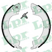 Комплект тормозных колодок для MITSUBISHI L 200, L 300, L 400 / SPACE GEAR, PAJERO <b>LPR 05240 / 85240</b>