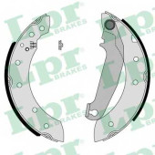 Комплект тормозных колодок для VOLVO 440 K(445), 460 L(464), 480 E <b>LPR 05750 / 85750</b>