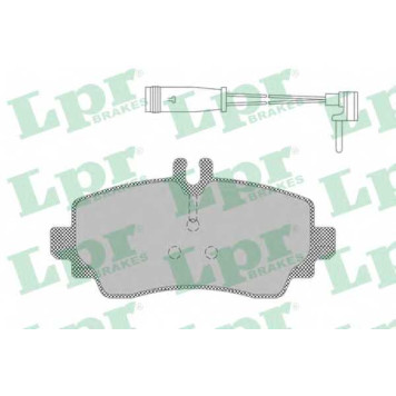 Колодки тормозные дисковые для MERCEDES VANEO(414) <b>LPR 05P1387 / 23070</b>