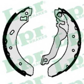 Комплект тормозных колодок для FORD ESCORT 91 Express(AVL), ESCORT 95(AVL), ESCORT(ANL,AVL,GAL) <b>LPR 06770 / 86770</b>
