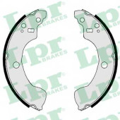 Комплект тормозных колодок для NISSAN ALMERA(N16) <b>LPR 08870 / 88870</b>
