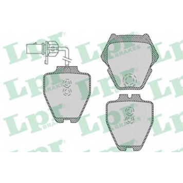 Колодки тормозные дисковые для AUDI A4(8D2,8D5,B5), A6(4B2,4B5,C5), ALLROAD(4BH,C5) / VW PASSAT(3B3,3B6), PHAETON(3D#) <b>LPR 05P1121 / 23830</b>