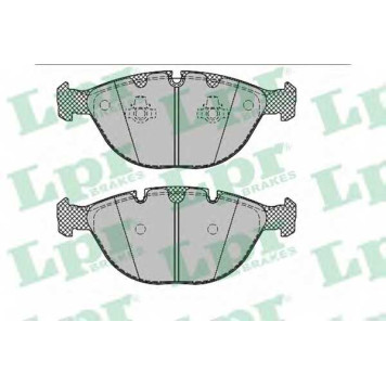 Колодки тормозные дисковые для BMW X5(E53) <b>LPR 05P1330 / 23448</b>