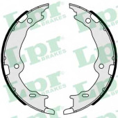 Комплект колодок стояночной тормозной системы LPR 81067 / 01067