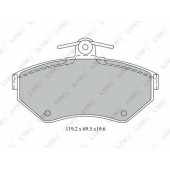 Колодки тормозные дисковые передний для AUDI A4(8D2,8D5,B5) / VW PASSAT(3B2) <b>LYNXauto BD-1214</b>