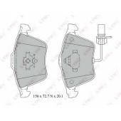 Колодки тормозные дисковые передний для AUDI A4(8EC,8ED,8H7,8HE,B6,B7), A6(4F2,4F5,4FH,C6), A8(4E#) <b>LYNXauto BD-1217</b>