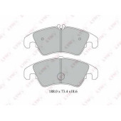 Колодки тормозные дисковые передний для AUDI A4(8K2,8K5,8KH,B8), A5(8F7,8T3,8TA), Q5(8R) <b>LYNXauto BD-1219</b>