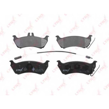 Колодки тормозные дисковые задний для MERCEDES M(W163) <b>LYNXauto BD-5328</b>-1
