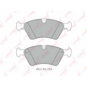 Колодки тормозные дисковые передний для MERCEDES E(S211,W211), GL(X164), M(W164), R(V251,W251) <b>LYNXauto BD-5330</b>