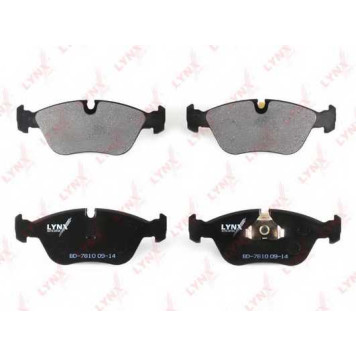 Колодки тормозные дисковые передний для VOLVO 850(LS,LW), C70, S70(LS), V70(LV) <b>LYNXauto BD-7810</b>-1