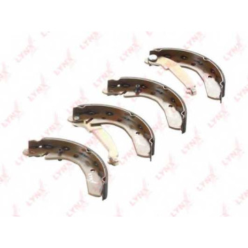 Комплект тормозных колодок задний для CHEVROLET MATIZ(M200,M250), SPARK / DAEWOO MATIZ(KLYA) <b>LYNXauto BS-1801</b>-1