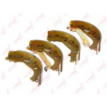 Комплект тормозных колодок задний для FORD TOURNEO CONNECT, TRANSIT CONNECT(P65#,P70#,P80#) <b>LYNXauto BS-3005</b>-1