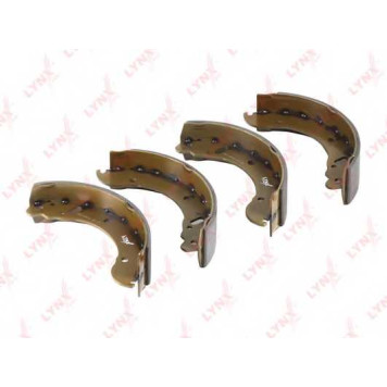 Комплект тормозных колодок задний <b>LYNXauto BS-4604</b>-1