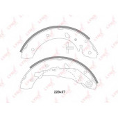 Комплект тормозных колодок задний для TOYOTA AVENSIS(#T22#) <b>LYNXauto BS-7525</b>