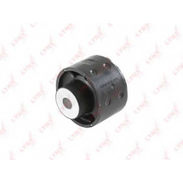 Втулка балки моста LYNXauto C8730