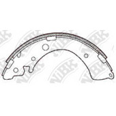 Комплект тормозных колодок задний для HONDA ACCORD(AC, AD, CA, SJ, SY), CITY, CIVIC(EG, EH, EJ, EK, EM1, ES, FA, FD, MA, MB), HR(GH), LIFE, LOGO(GA3) <b>NiBK FN5520</b>