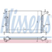 Радиатор охлаждения двигателя NISSENS 630681