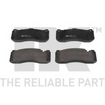 Колодки тормозные дисковые для BMW 1(E81,E82,E87,E88), 3(E90,E91,E92,E93) <b>NK 221560</b>