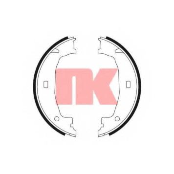 Комплект тормозных колодок для BMW 1(E81, E82, E87, E88, F20, F21), 2(F22, F23, F87), 3(E46, E90, E91, E92, E93, F30, F31, F35, F80), 4(F32, F36, F82), Z4(E85, E86) <b>NK 2715662</b>