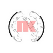 Комплект тормозных колодок для FORD FIESTA(J3#, J5#, JA#, JB#, JD#, JH#, JV#), FUSION(JU#), KA(RB#), PUMA(EC#), STREET KA(RL2) / MAZDA 2(DY) <b>NK 2725673</b>