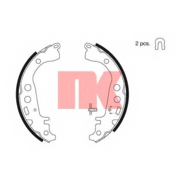 Комплект тормозных колодок для TOYOTA CELICA, IQ, PRIUS, YARIS <b>NK 2745617</b>