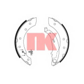 Комплект тормозных колодок для CITROEN SAXO, XSARA, ZX / PEUGEOT 106, 206, 306 / RENAULT CLIO, LAGUNA, LOGAN, THALIA, TWINGO / TOYOTA AVENSIS <b>NK 2799572</b>