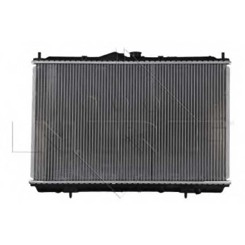 Радиатор охлаждения двигателя NRF 519517-2