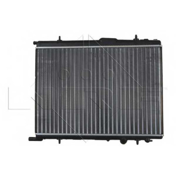 Радиатор охлаждения двигателя NRF 519525-2