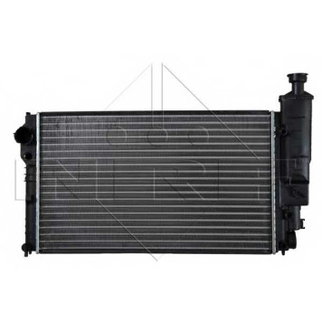 Радиатор охлаждения двигателя NRF 58889-1