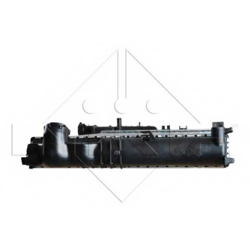 Радиатор охлаждения двигателя NRF 58889-4