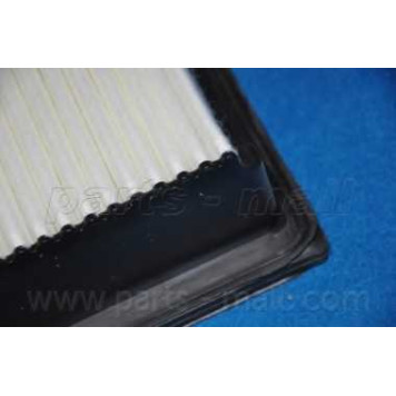 Фильтр воздушный PARTS-MALL PAA-067-3