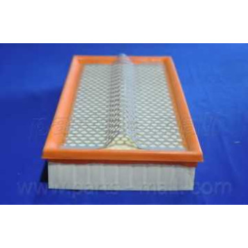 Фильтр воздушный PARTS-MALL PAD-004-3