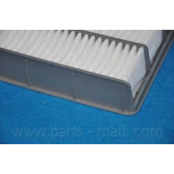 Фильтр воздушный PARTS-MALL PAF-010-4