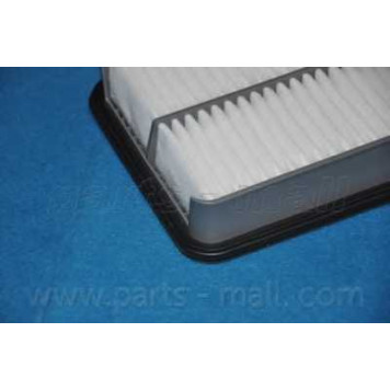 Фильтр воздушный PARTS-MALL PAF-042-2