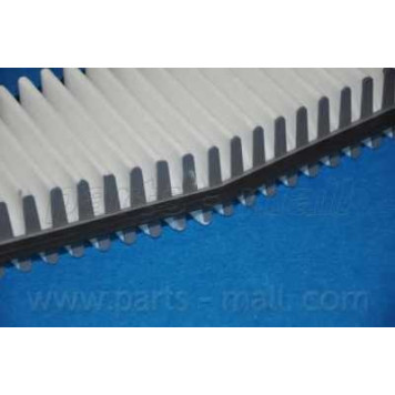 Фильтр воздушный PARTS-MALL PAF-063-1