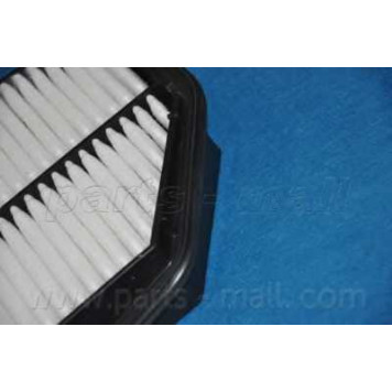 Фильтр воздушный PARTS-MALL PAM-031-7