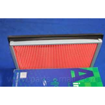 Фильтр воздушный PARTS-MALL PAW-008-4