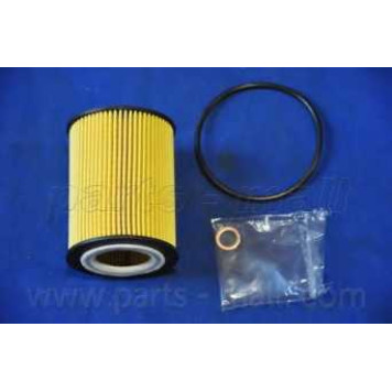 Фильтр масляный PARTS-MALL PBA-024-1