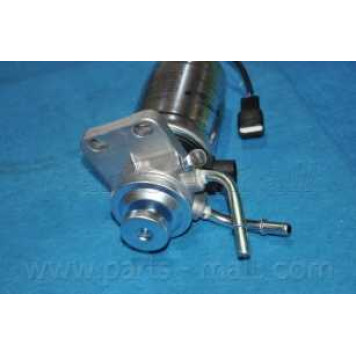 Фильтр топливный PARTS-MALL PCB-047-3